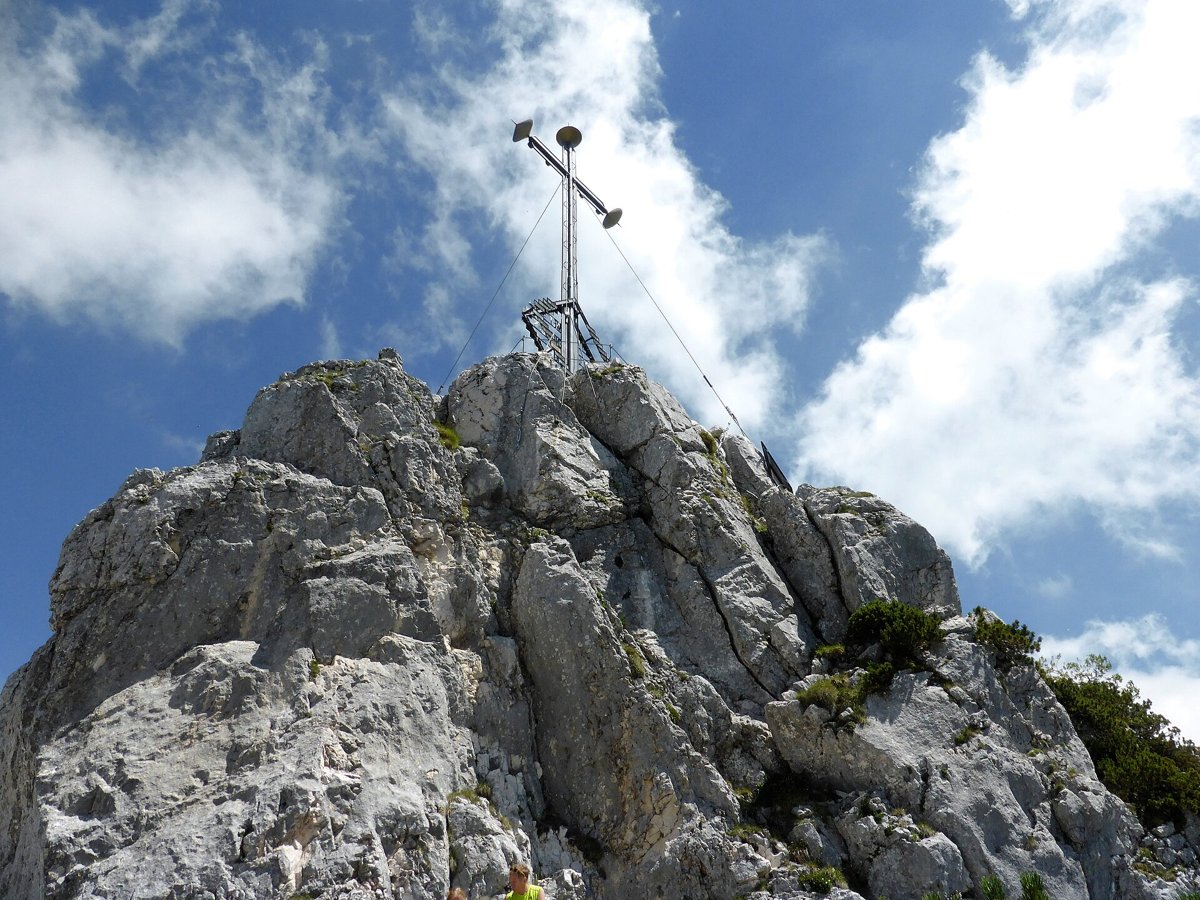 Gipfelkreuz auf dem Ostgipfel der Kampenwand